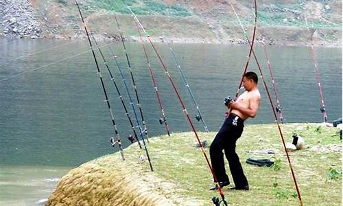 天冷钓青鱼,是钓深还是钓浅_什么天气可以钓野生青鱼