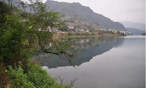 西昌雷波马湖天气预报_凉山州雷波县马湖天气